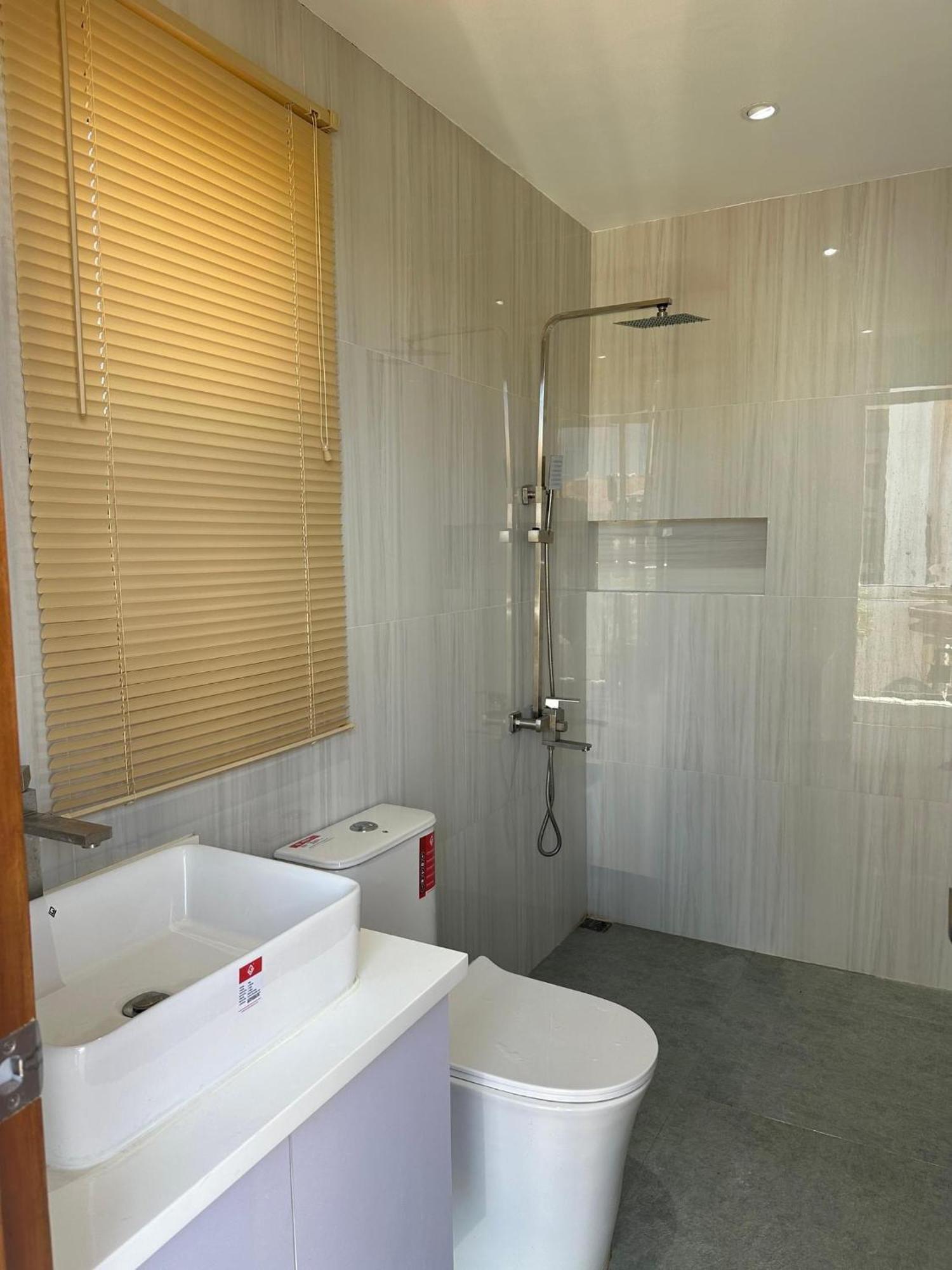 Casa Amores: Camaya Coast Mariveles Exterior foto